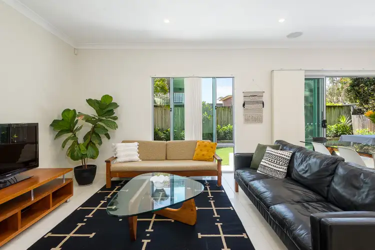 Fifth view of Homely townhouse listing, 2/25 Oak Street, Hawthorne QLD 4171