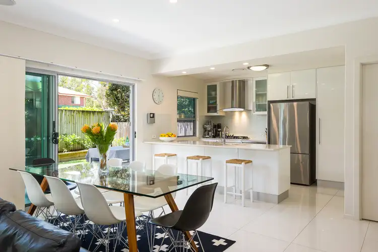 Sixth view of Homely townhouse listing, 2/25 Oak Street, Hawthorne QLD 4171