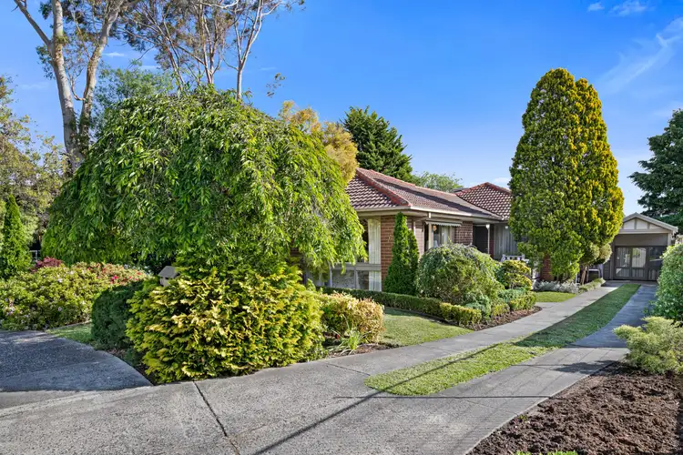 6 Rennison Court, Wheelers Hill VIC 3150