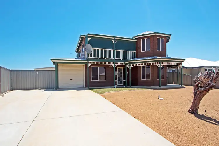 32 Craike Way, Green Head WA 6514