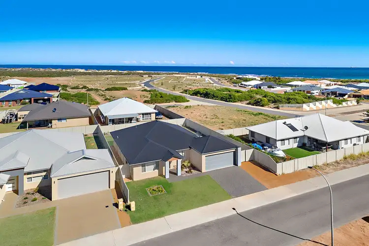 Second view of Homely house listing, 4 Beachcomber Hill, Glenfield WA 6532
