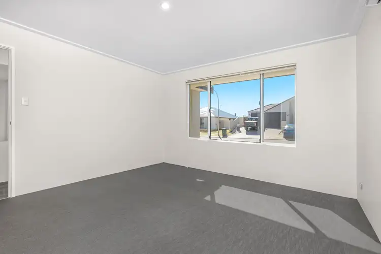 Fifth view of Homely house listing, 4 Beachcomber Hill, Glenfield WA 6532