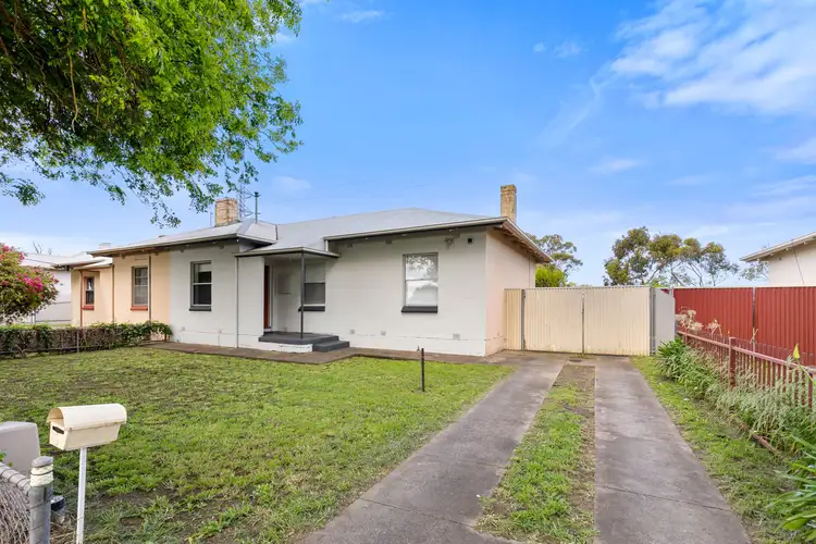 Main view of Homely unit listing, 13 Howard Street, Mount Gambier SA 5290