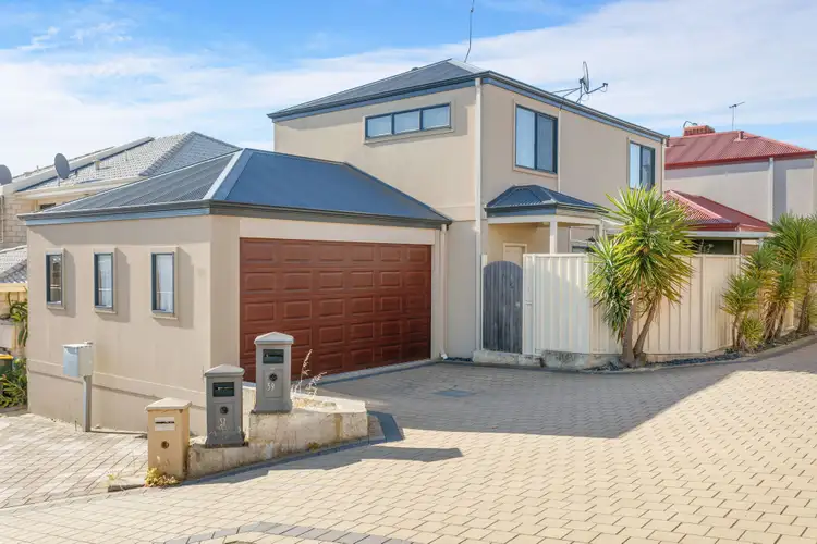 35 Harrison Lane, Madeley WA 6065