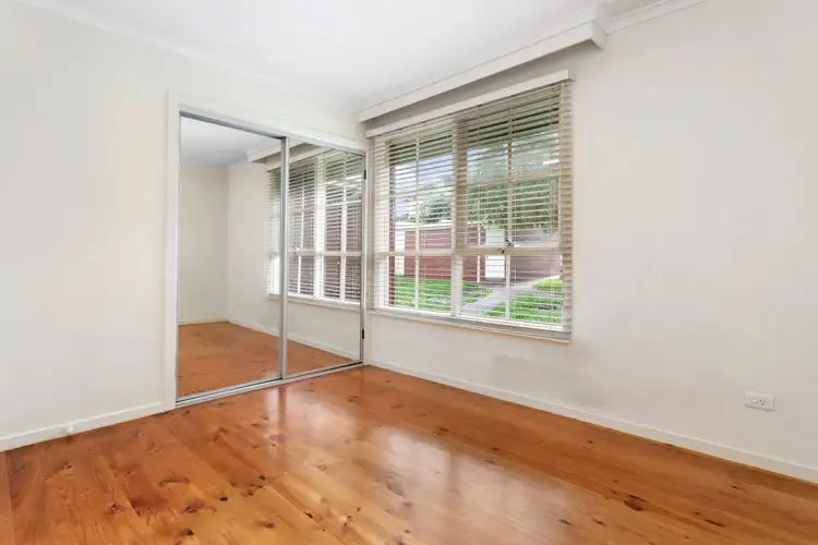 Fifth view of Homely unit listing, 4/644 Huntingdale Road, Mount Waverley VIC 3149