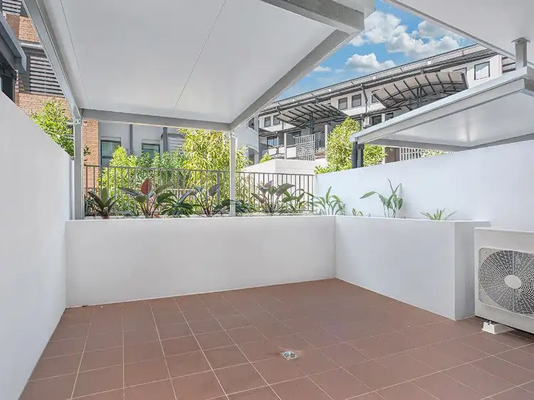 Second view of Homely apartment listing, 6/113 Commercial Road, Teneriffe QLD 4005