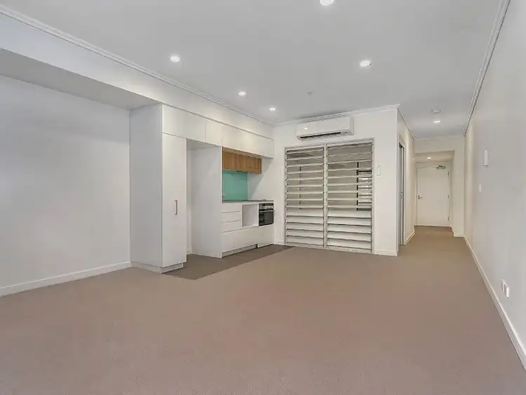 Sixth view of Homely apartment listing, 6/113 Commercial Road, Teneriffe QLD 4005