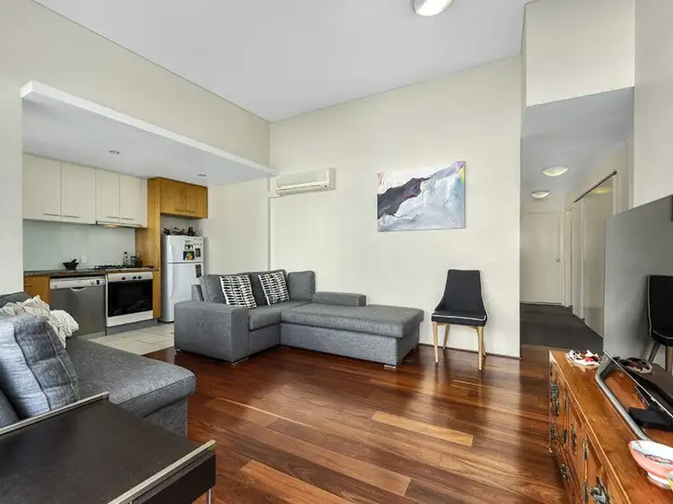 Sixth view of Homely apartment listing, 21/8-12 Macquarie Street, Teneriffe QLD 4005