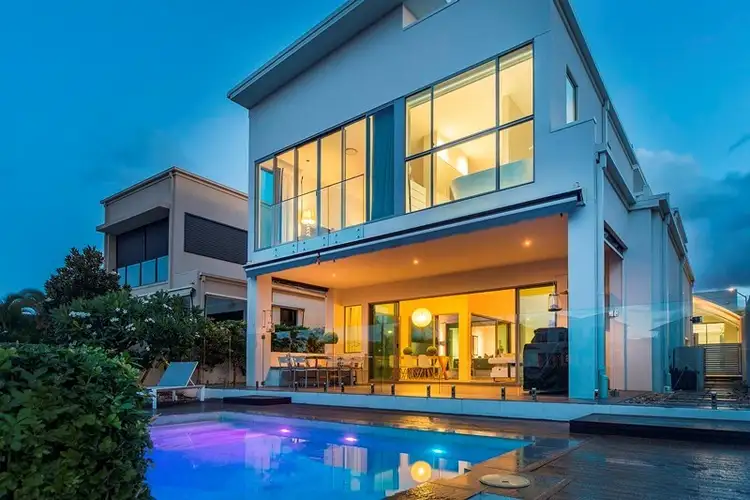 8073 Riverside Drive, Sanctuary Cove QLD 4212