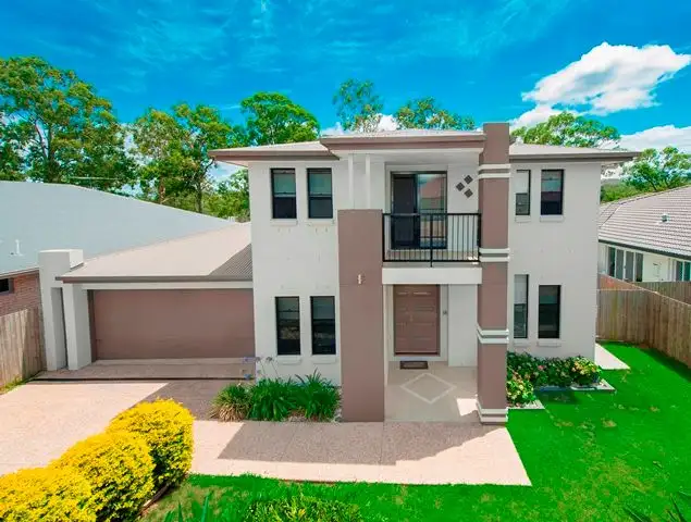 69 Taylor Place, Mackenzie QLD 4156