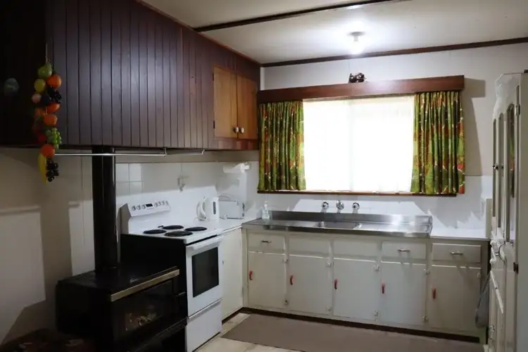 Sixth view of Homely house listing, 8 Minsterly Road, Denmark WA 6333