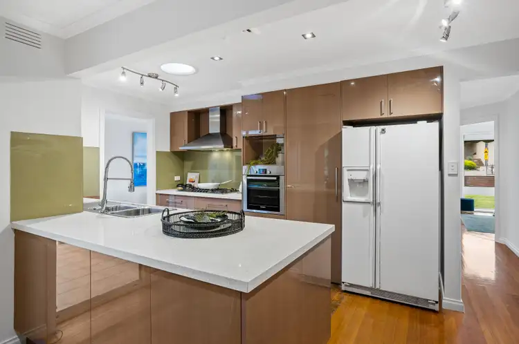 Fourth view of Homely house listing, 9 Janet Crescent, Bundoora VIC 3083