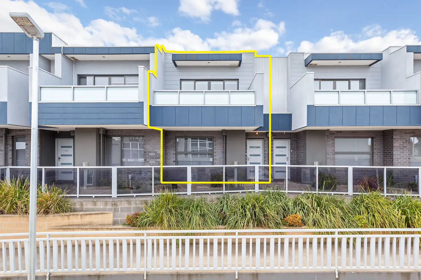 Main view of Homely townhouse listing, 6/53 Saxony Drive, Epping VIC 3076