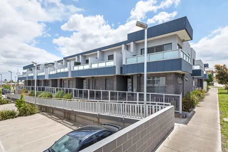 Second view of Homely townhouse listing, 6/53 Saxony Drive, Epping VIC 3076