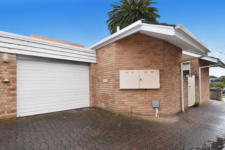 Main view of Homely unit listing, 1/37 Bulla Road, Essendon North VIC 3041