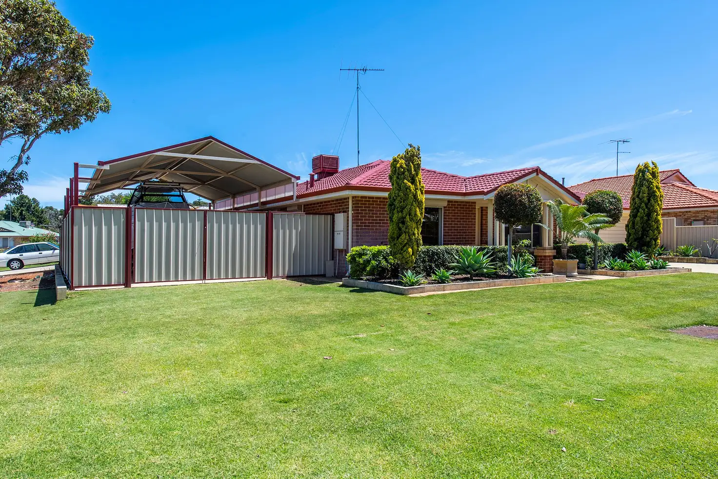 Main view of Homely house listing, 11 Summerlea Avenue, Meadow Springs WA 6210