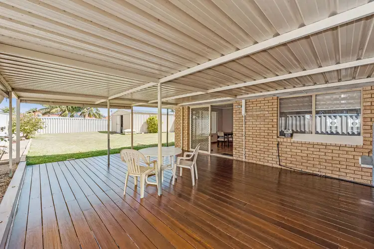 2 Shell Close, Cooloongup WA 6168