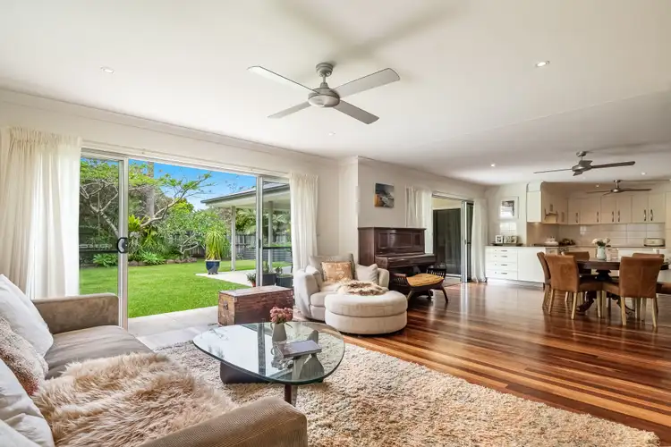 171 Shara Boulevard, Ocean Shores NSW 2483