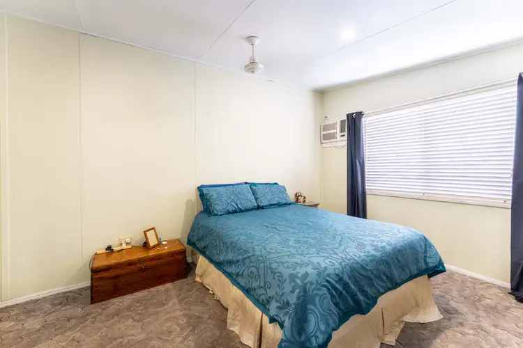 Sixth view of Homely house listing, 4 Elm Street, Emerald QLD 4720