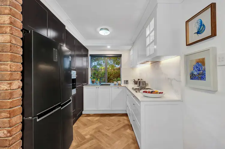 Third view of Homely apartment listing, 4/28 Riverview Terrace, Hamilton QLD 4007