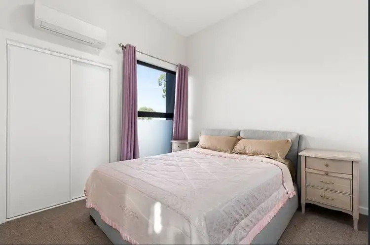 Sixth view of Homely unit listing, 12 Zephyr Close, Ringwood VIC 3134