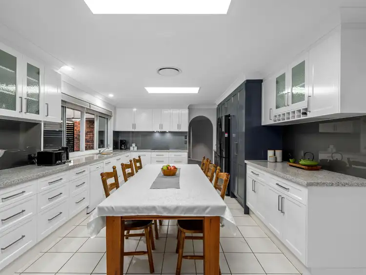 Fifth view of Homely house listing, 6 Biscay Court, Carina QLD 4152