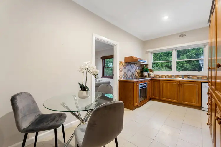 Fifth view of Homely house listing, 4 Jones Crescent, Rosanna VIC 3084