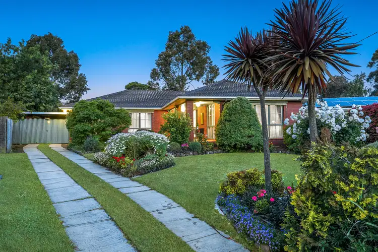 Main view of Homely house listing, 5 Corowa Court, Mount Waverley VIC 3149