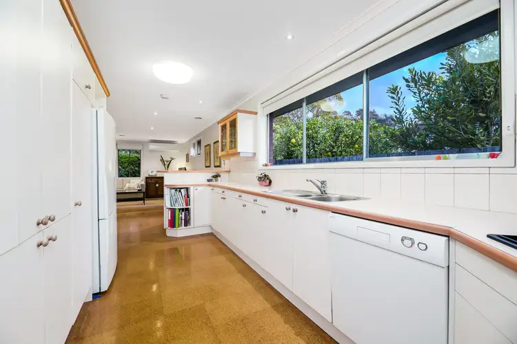 Fourth view of Homely house listing, 5 Corowa Court, Mount Waverley VIC 3149