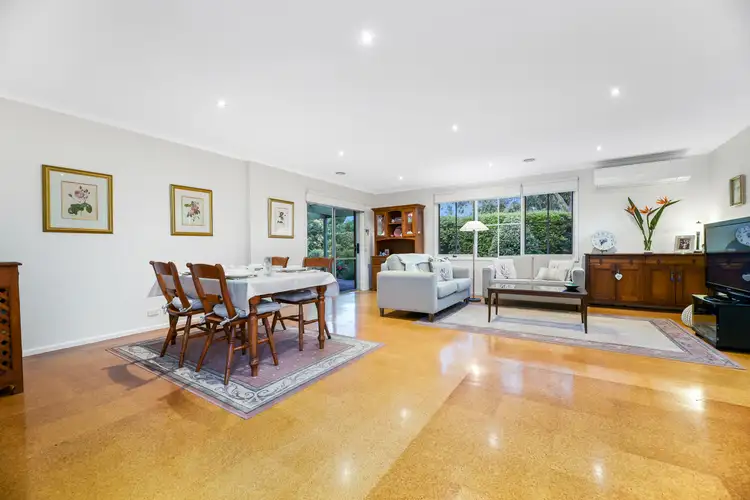 Sixth view of Homely house listing, 5 Corowa Court, Mount Waverley VIC 3149