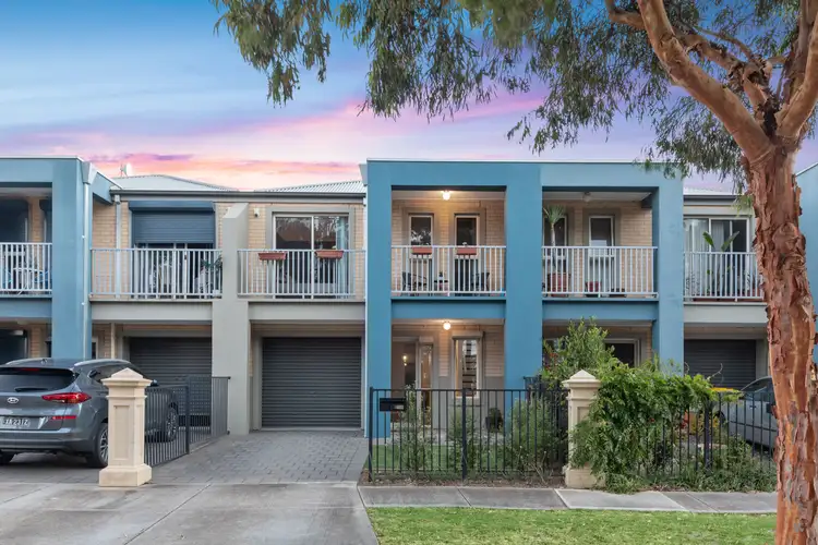 53 Fleming Crescent, Mansfield Park SA 5012