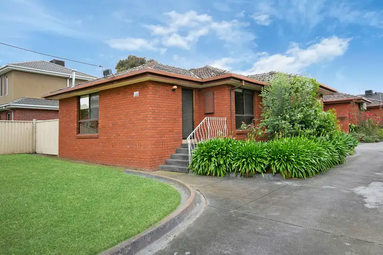 1/102 Rathcown Road, Reservoir VIC 3073