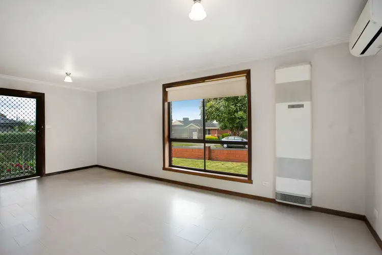 Fifth view of Homely unit listing, 1/102 Rathcown Road, Reservoir VIC 3073