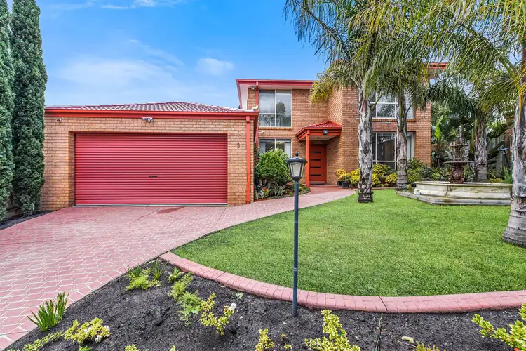 3 Knights Bridge Court, Narre Warren VIC 3805