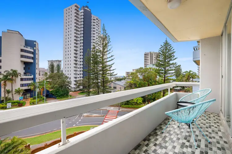 15/3 Old Burleigh Road 'Chiltern Court', Surfers Paradise QLD 4217