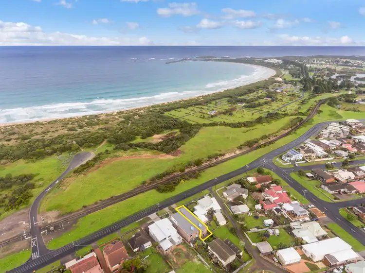 Second view of Homely house listing, 2/36 Merri Street, Warrnambool VIC 3280