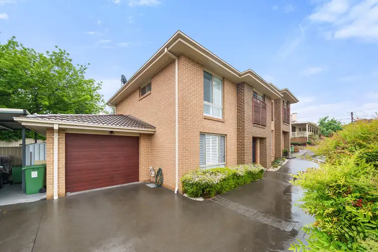 Main view of Homely house listing, 3/27 Gilmore Place, Queanbeyan NSW 2620