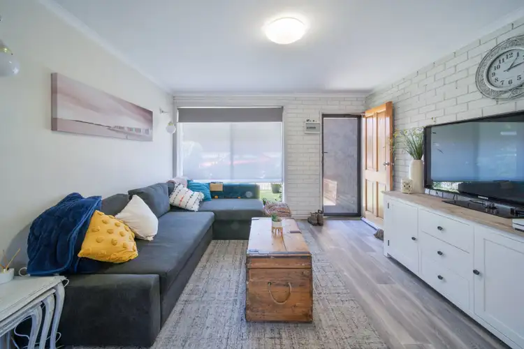 Third view of Homely house listing, 2/13 Bowles Street, Kangaroo Flat VIC 3555