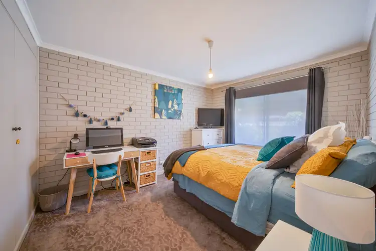 Sixth view of Homely house listing, 2/13 Bowles Street, Kangaroo Flat VIC 3555