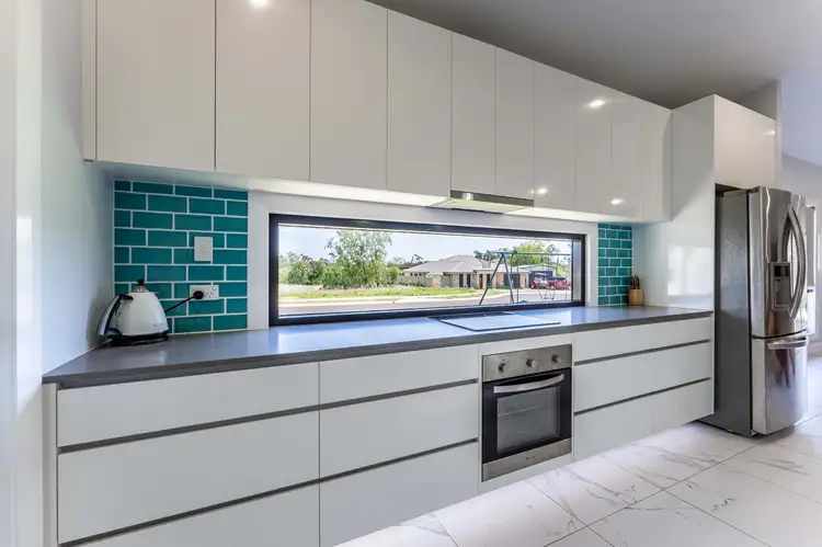 Third view of Homely house listing, 6 Caulfield Place, Emerald QLD 4720