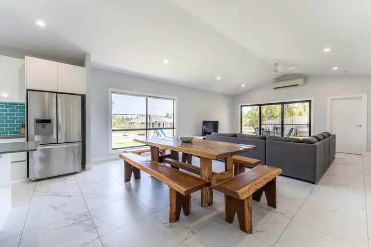 Sixth view of Homely house listing, 6 Caulfield Place, Emerald QLD 4720