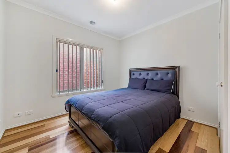 Fourth view of Homely house listing, 4 Headley Close, Caroline Springs VIC 3023