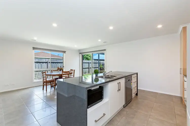 Fifth view of Homely unit listing, 2/39 Keith Street, Warrnambool VIC 3280