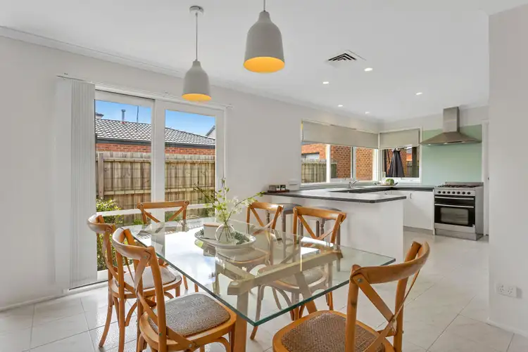 1/17 Canberra Street, Patterson Lakes VIC 3197