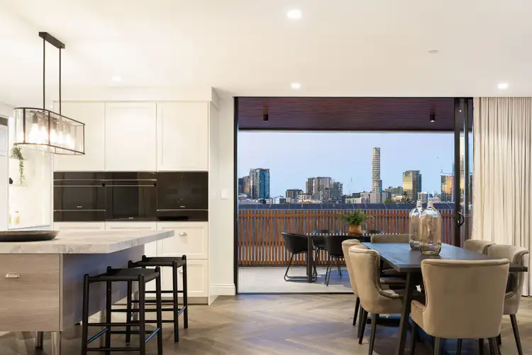 2/39 Colville Street, Highgate Hill QLD 4101