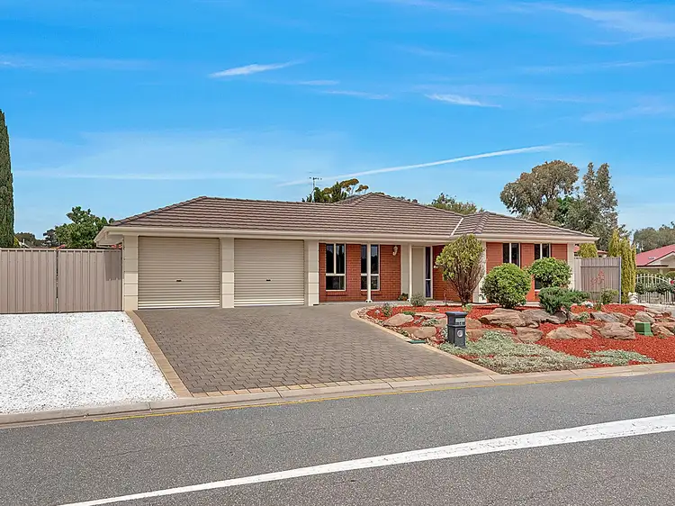 14 Beverley Court, Craigmore SA 5114
