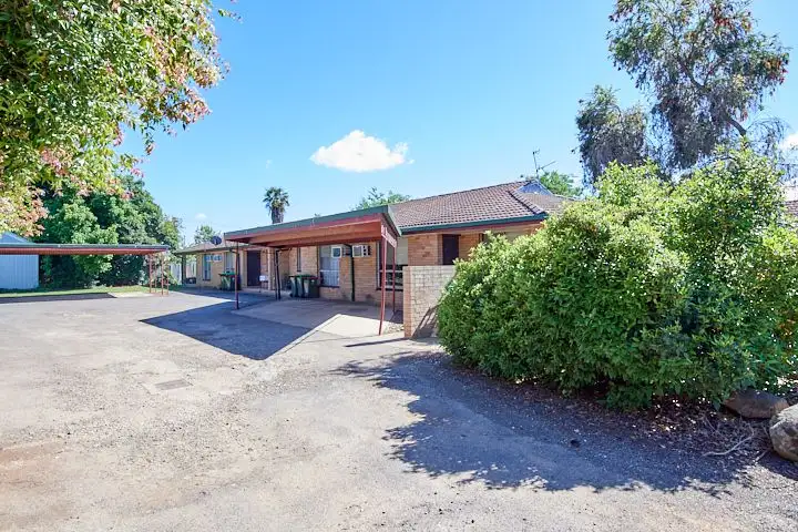 Main view of Homely unit listing, 1/31-33 Lampe Avenue, Wagga Wagga NSW 2650