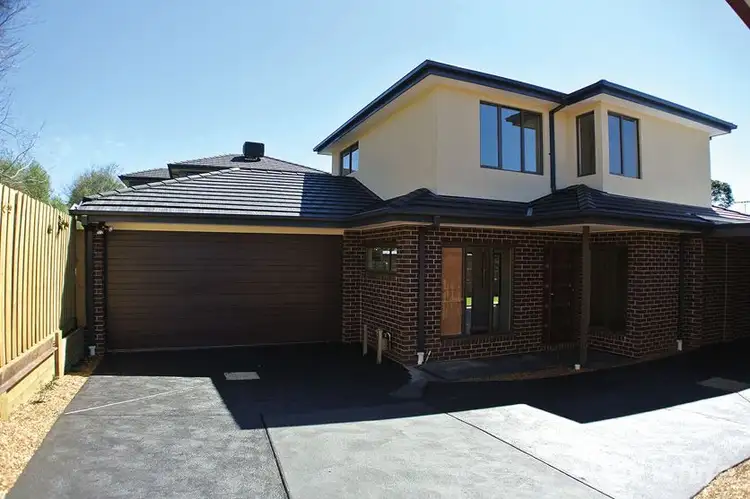 Main view of Homely townhouse listing, 2/36 Illuka Crescent, Mount Waverley VIC 3149
