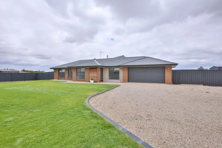 Second view of Homely house listing, 17 Kari Drive, Gol Gol NSW 2738