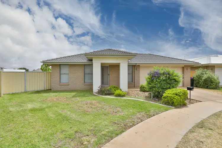 7 Lachlan Court, Mildura VIC 3500
